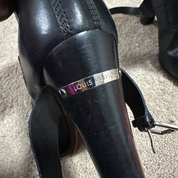 Louis Vuitton ankle boots - Picture 2 of 8